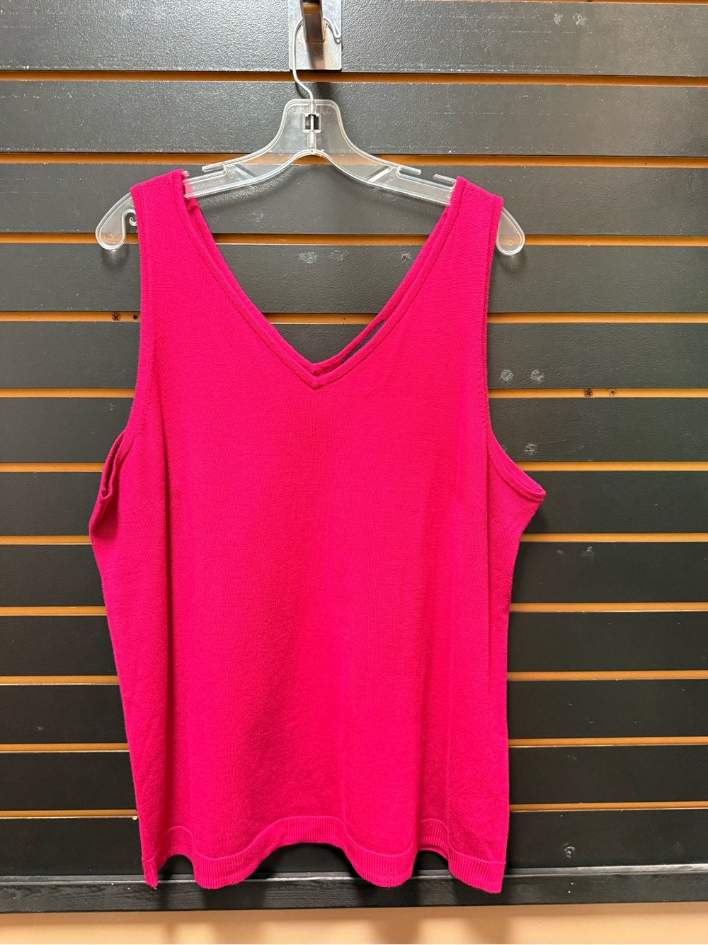 NWT Lane Bryant Fuchsia Pink V-Neck Sweater Tank Top Plus Size 18/20